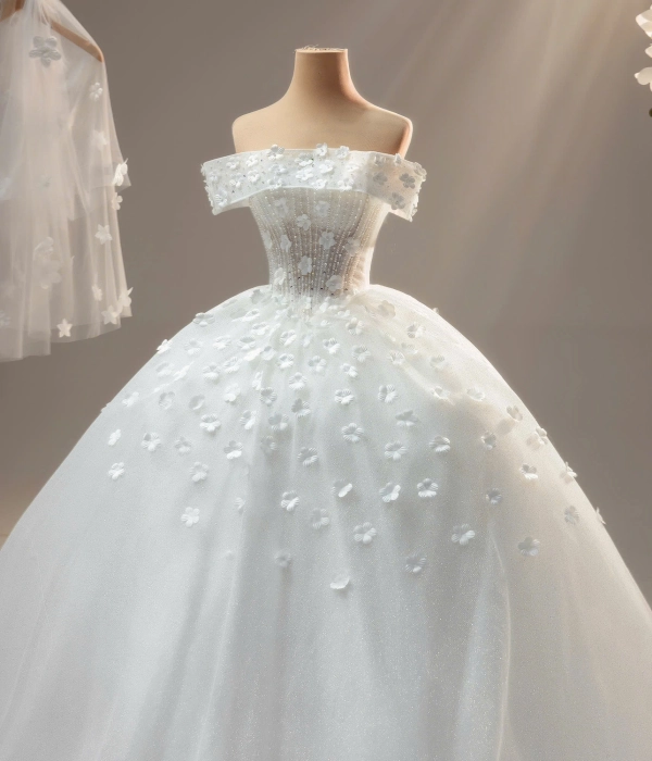 Sản phẩm váy cưới xoe to 5